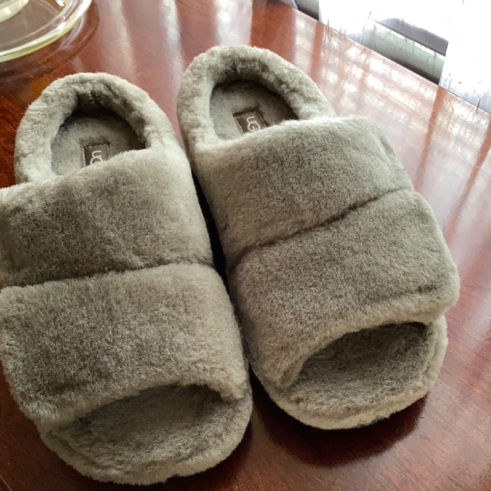 Ugg slippers